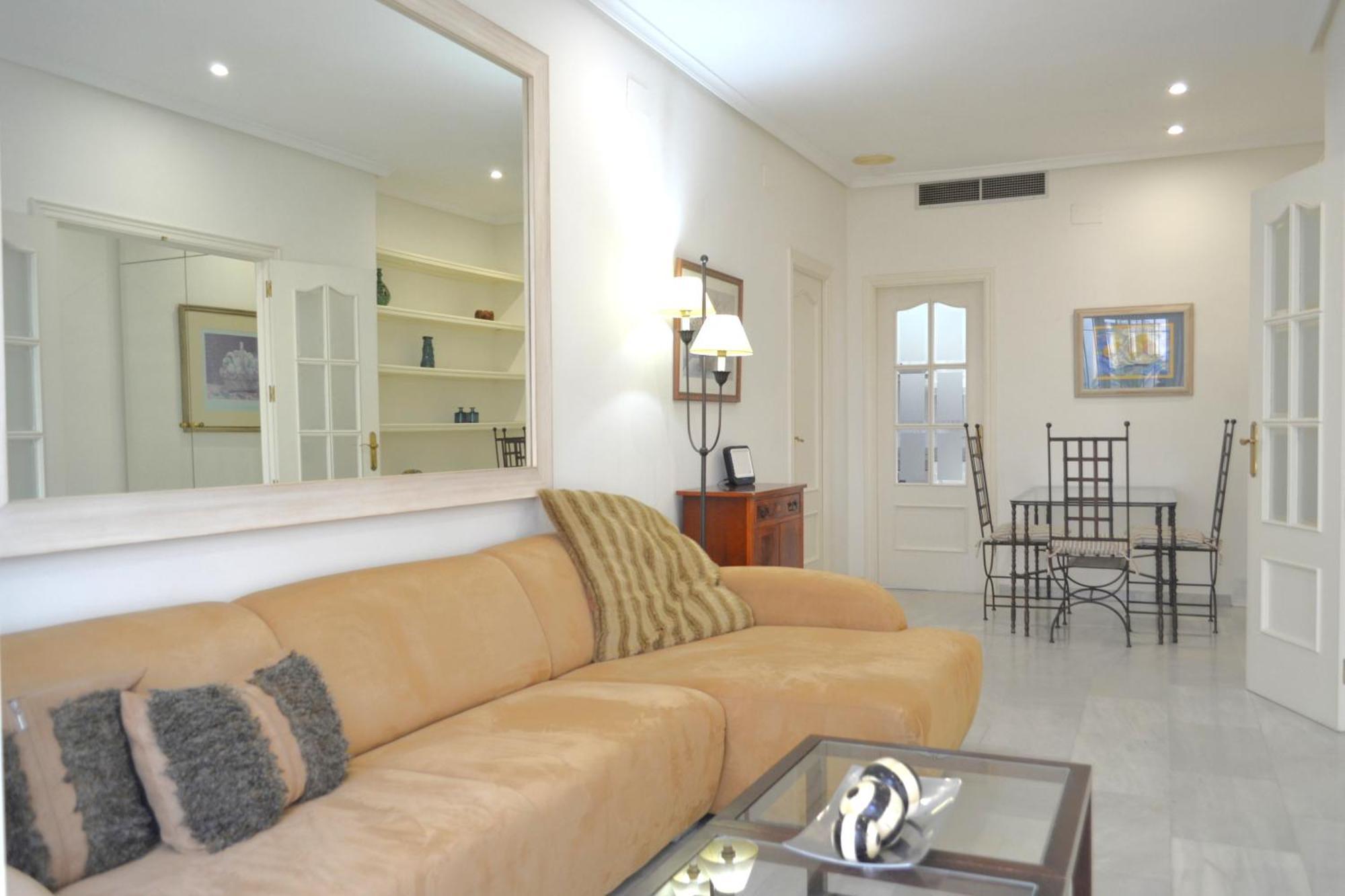 Sunshine Patio Del Circulo Apartamento *