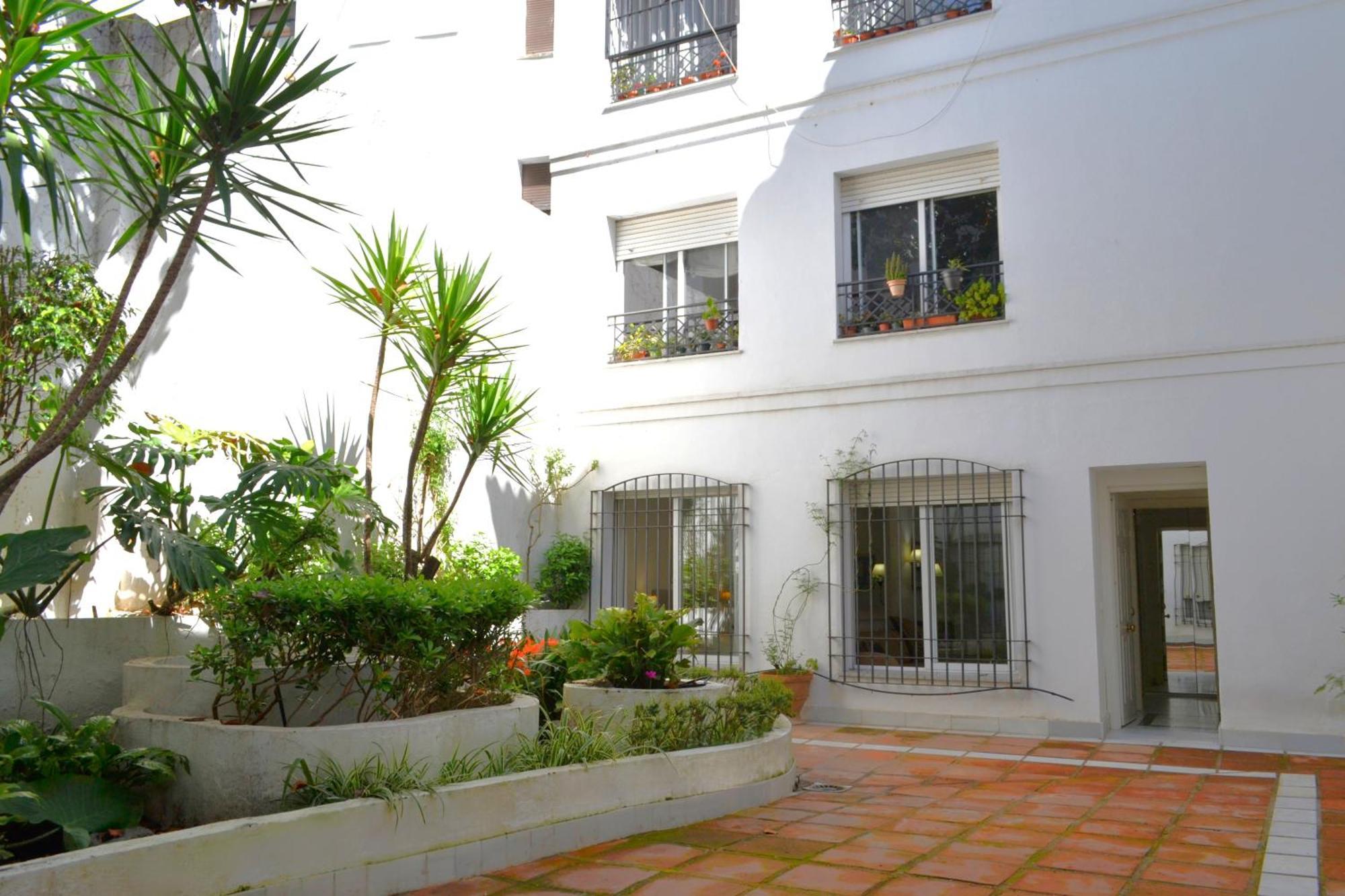 Sunshine Patio Del Circulo